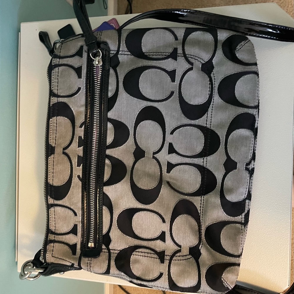 Coach poppy crossbody